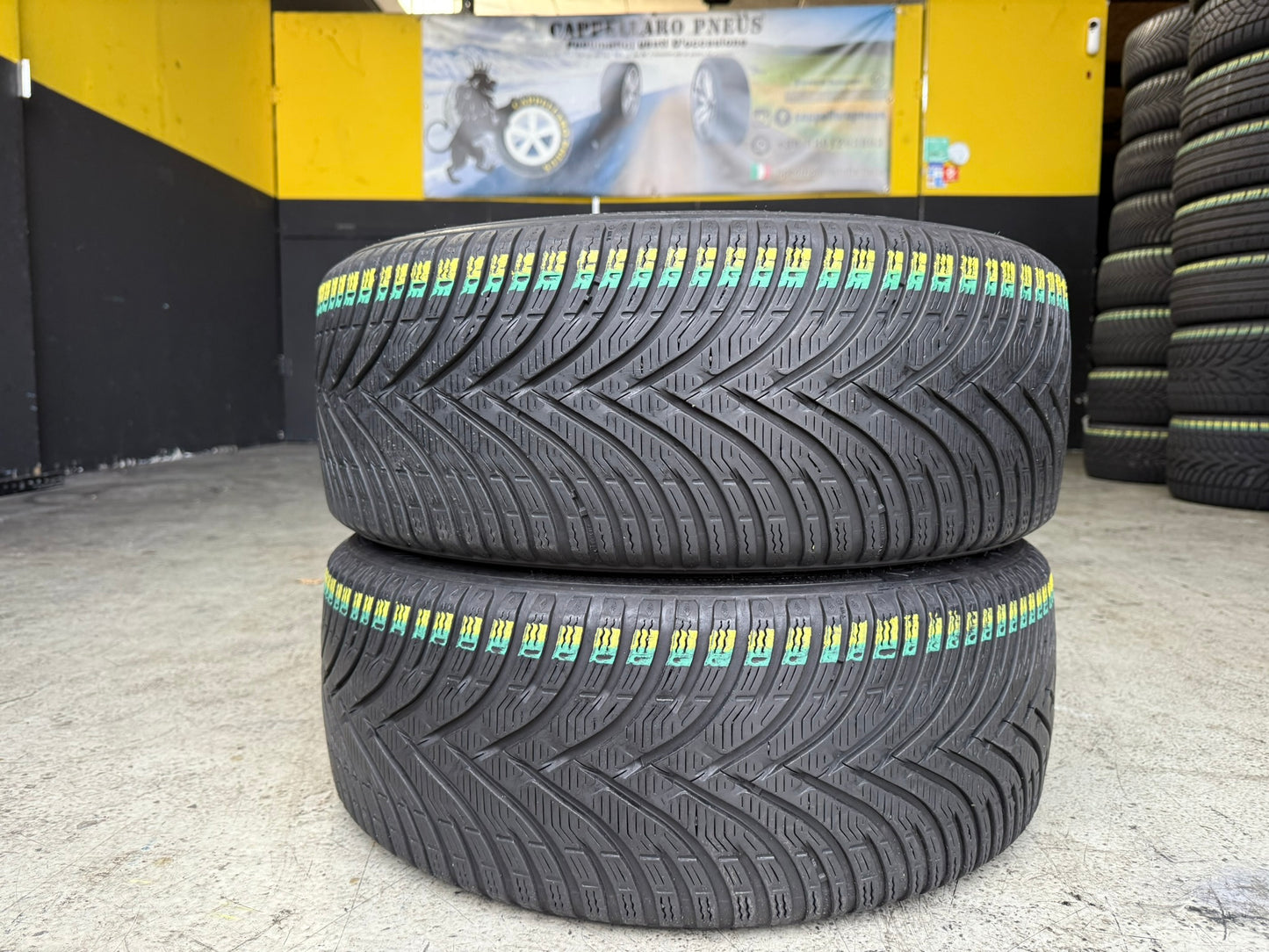 Usato: 2 Gomme 215/45R17 91H XL Kleber Invernale 80% residui