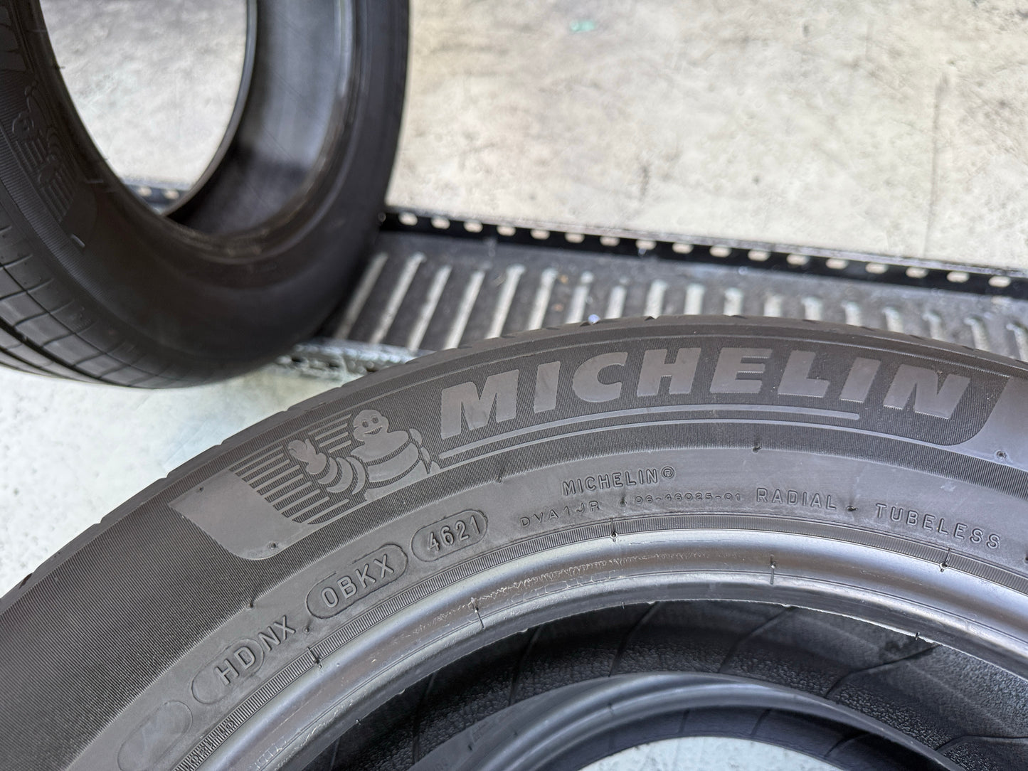Usato: 4 Pneumatici Michelin Primacy 4 185/65R15 88H Estive 85% Residui