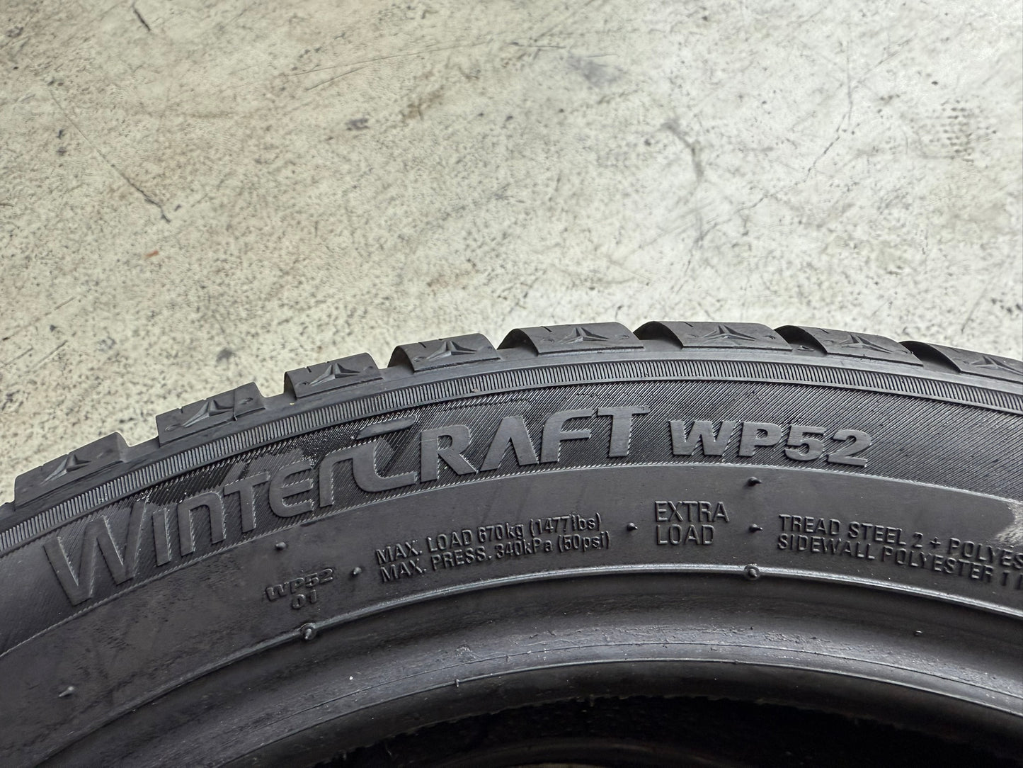 Usato: 2 Gomme 225/45R17 94V XL Kumho Invernali 99% residui