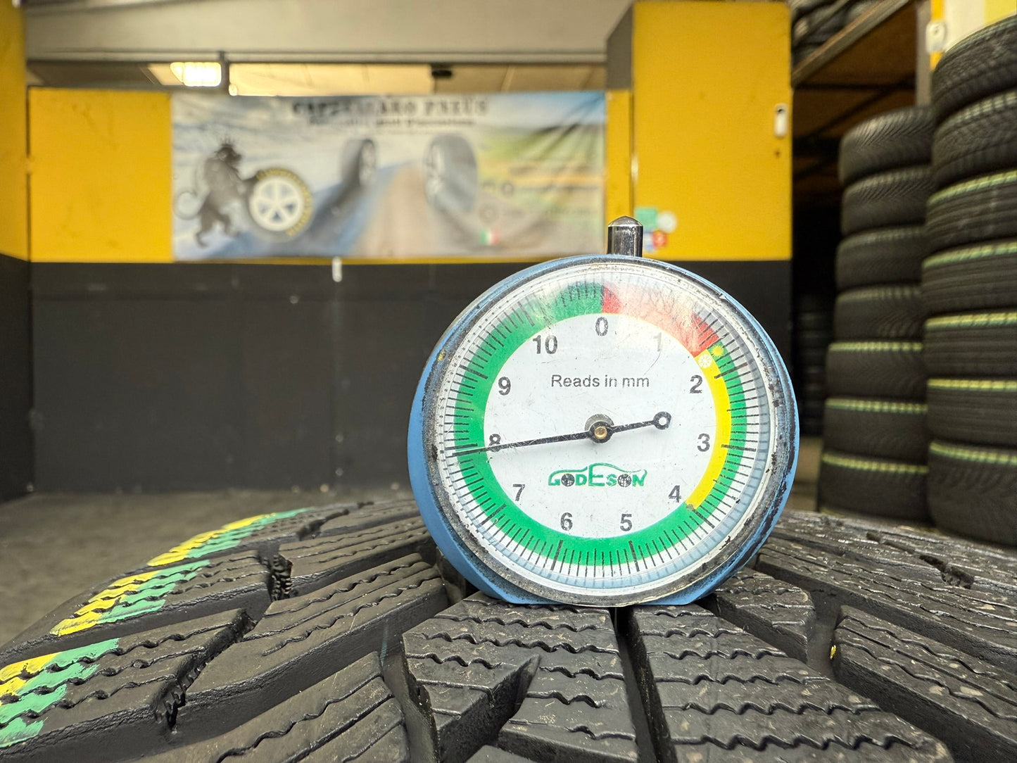 Usato: 2 Gomme 225/45R17 94V XL Kumho Invernali 99% residui