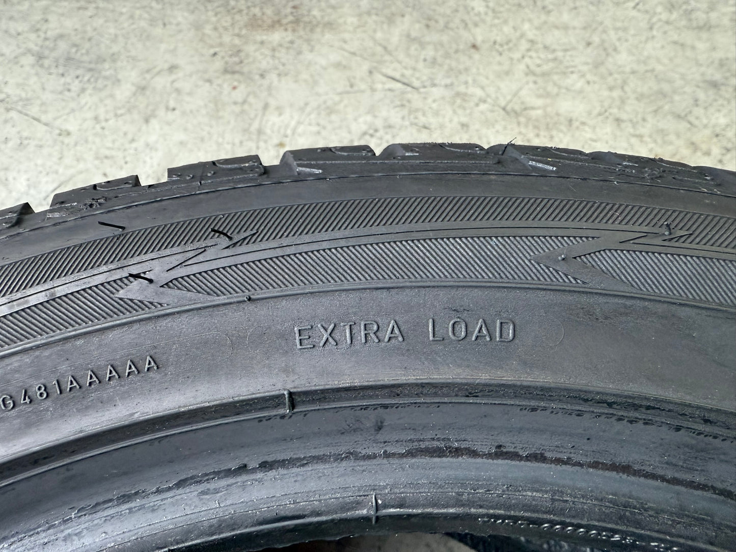 Usato: 2 Gomme 215/50R17 95V XL Goodyear Invernali 99% residui