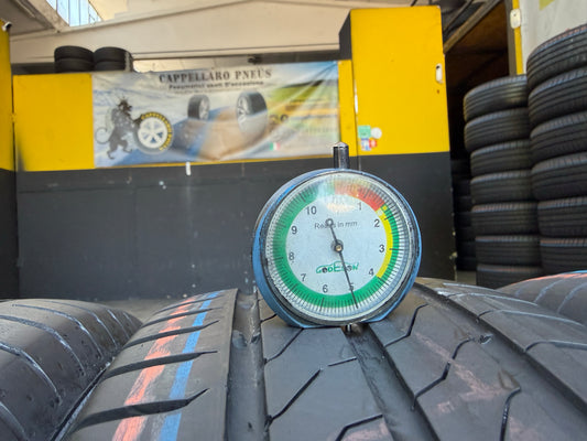 Usato: 4 Pneumatici Continental UltraContact EV 185/65R15 88T Estive 85% Residui