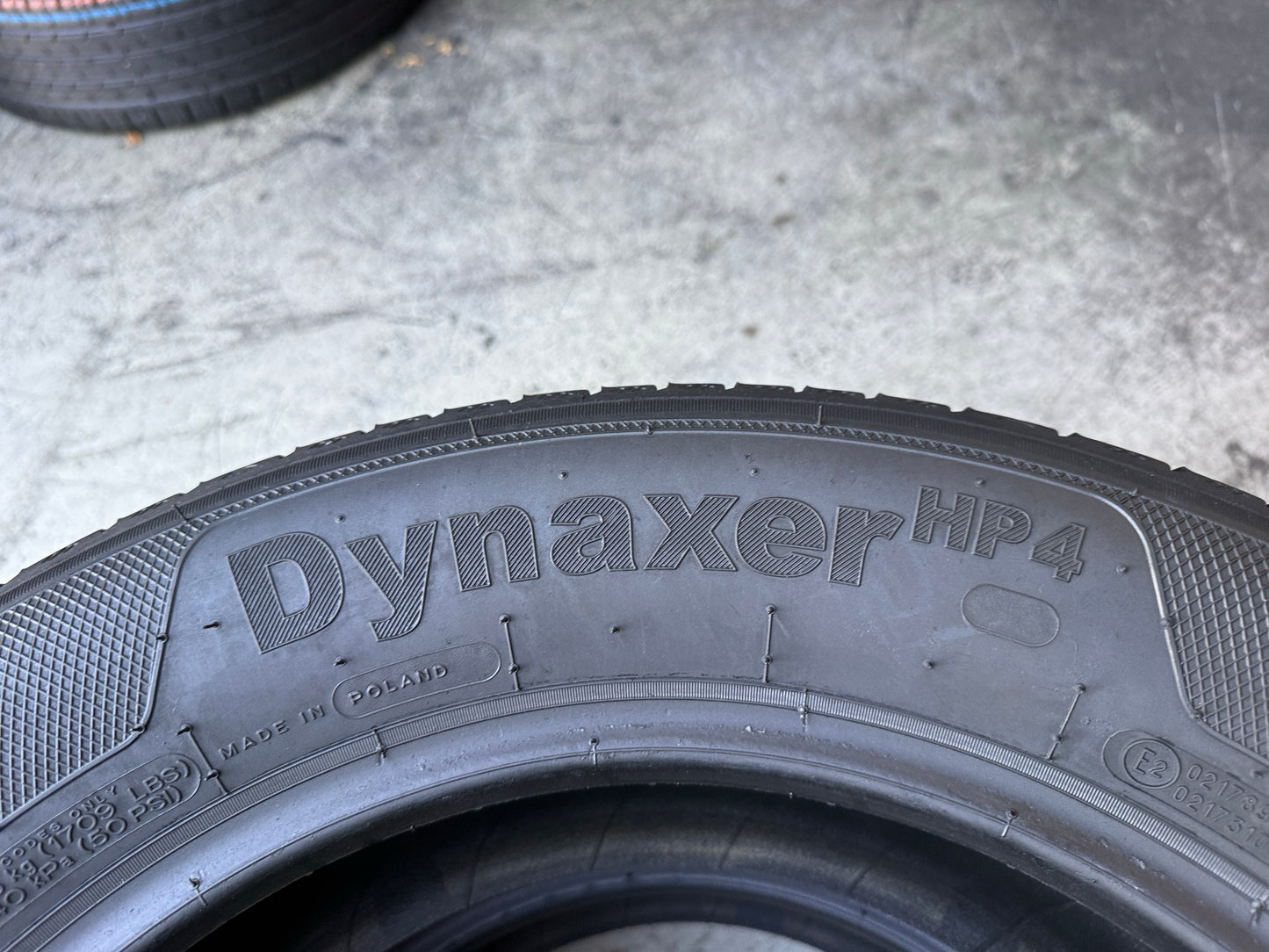 Usato: 2 Pneumatici Kleber Dynaxer HP4 215/60R16 99V XL Estivi 90% Residui