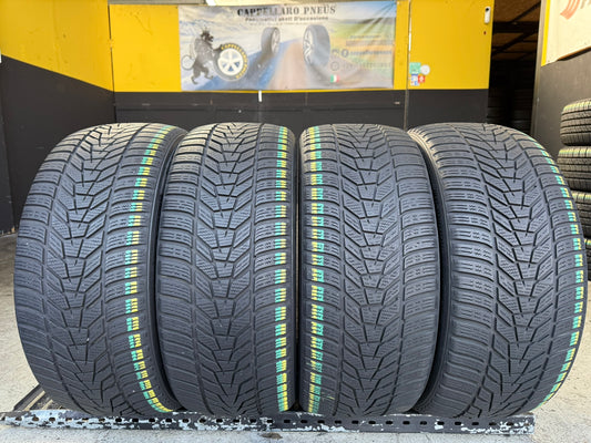 Usato: 4 Gomme 235/40R19 96V XL Hankook Invernali 75-85% residui