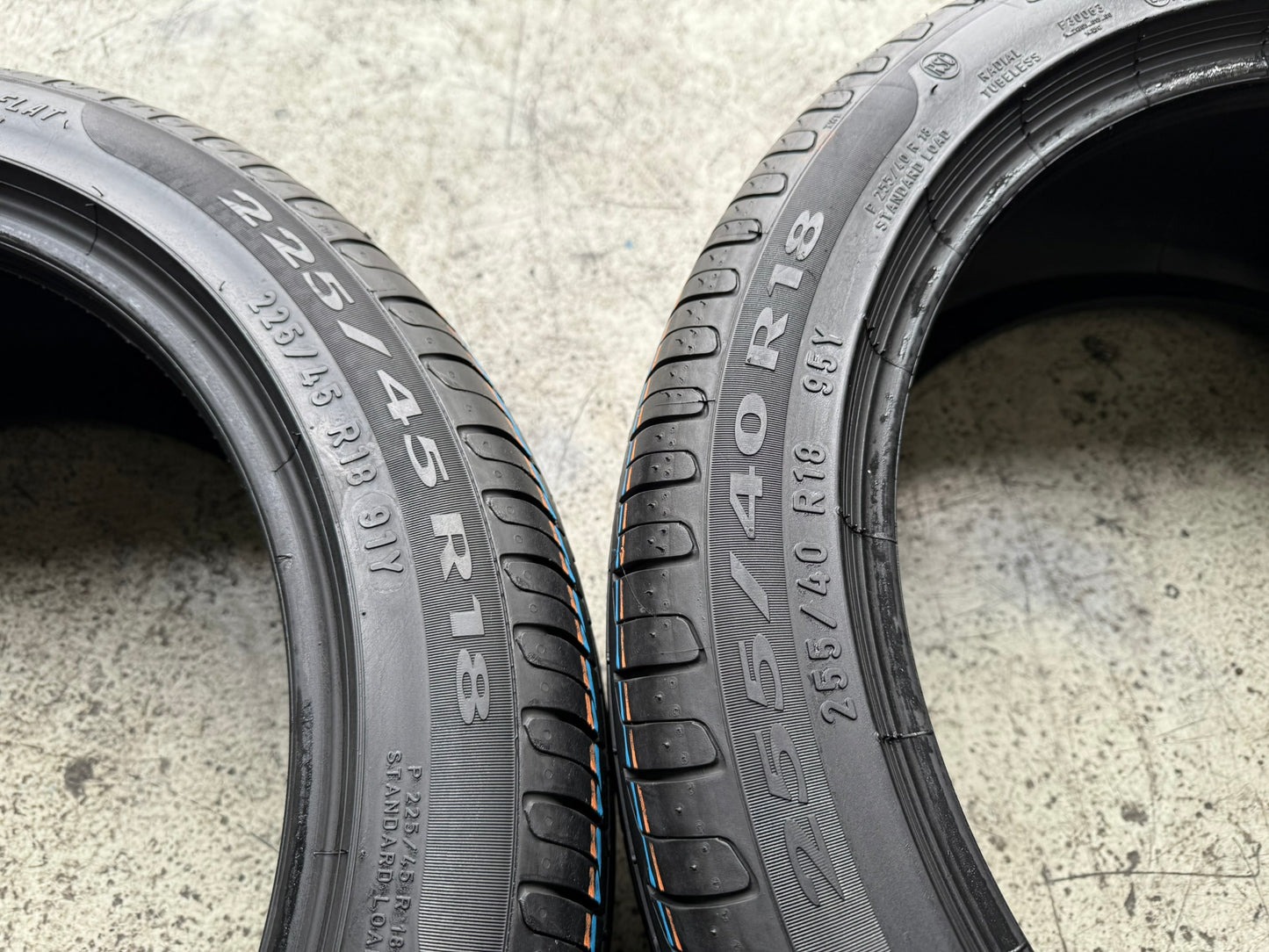 Usato: 4 Gomme 255/40R18 95Y + 225/45R18 91Y Pirelli Runflat estive 99% residui