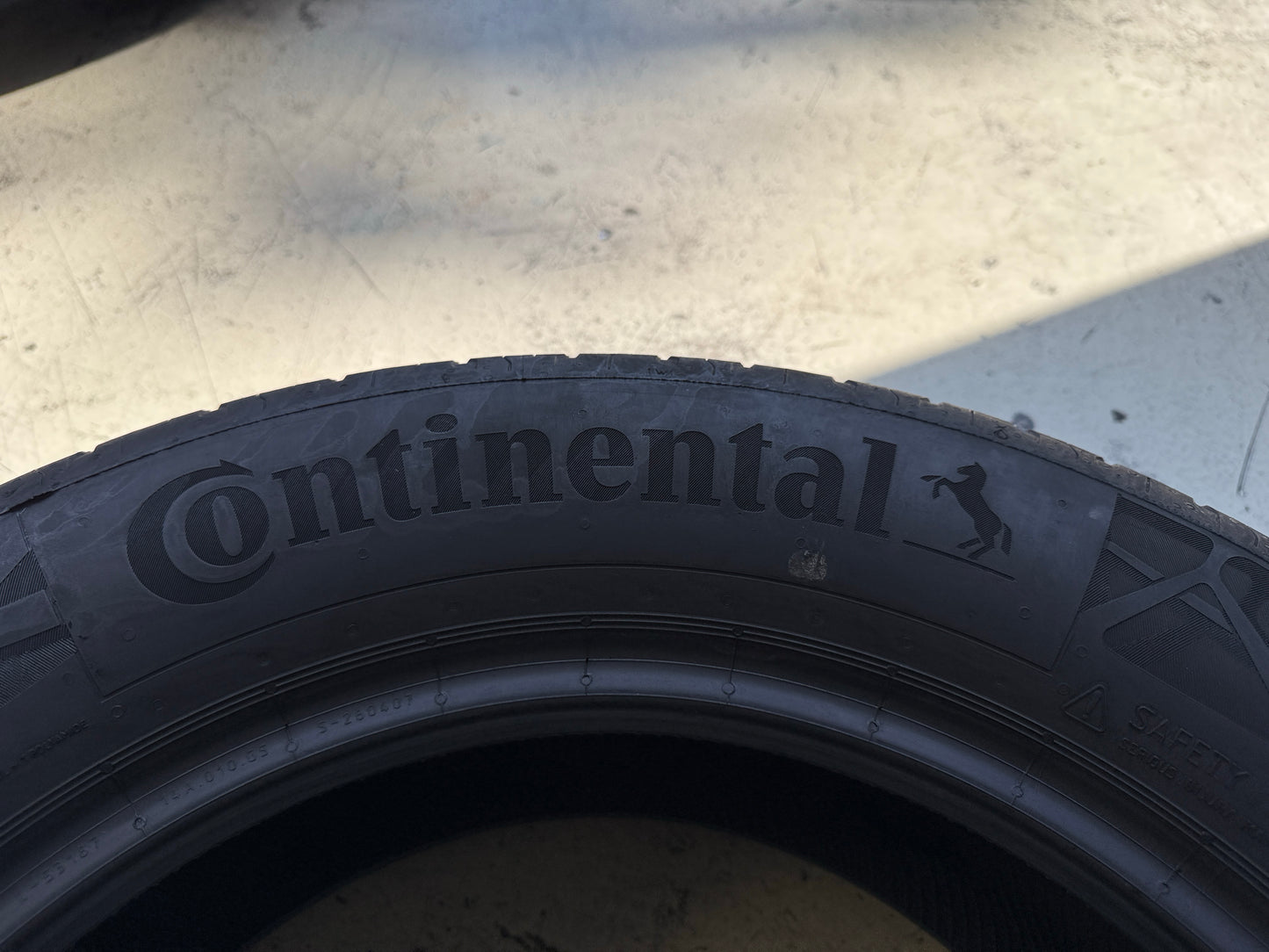 Usato: 4 Pneumatici Continental EcoContact 6 205/60R16 96H XL EVc Estive 90% Residui DOT 2025