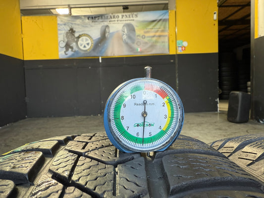 Usato: 4 Gomme 205/60R16 96H XL Pirelli Invernali 80% residui