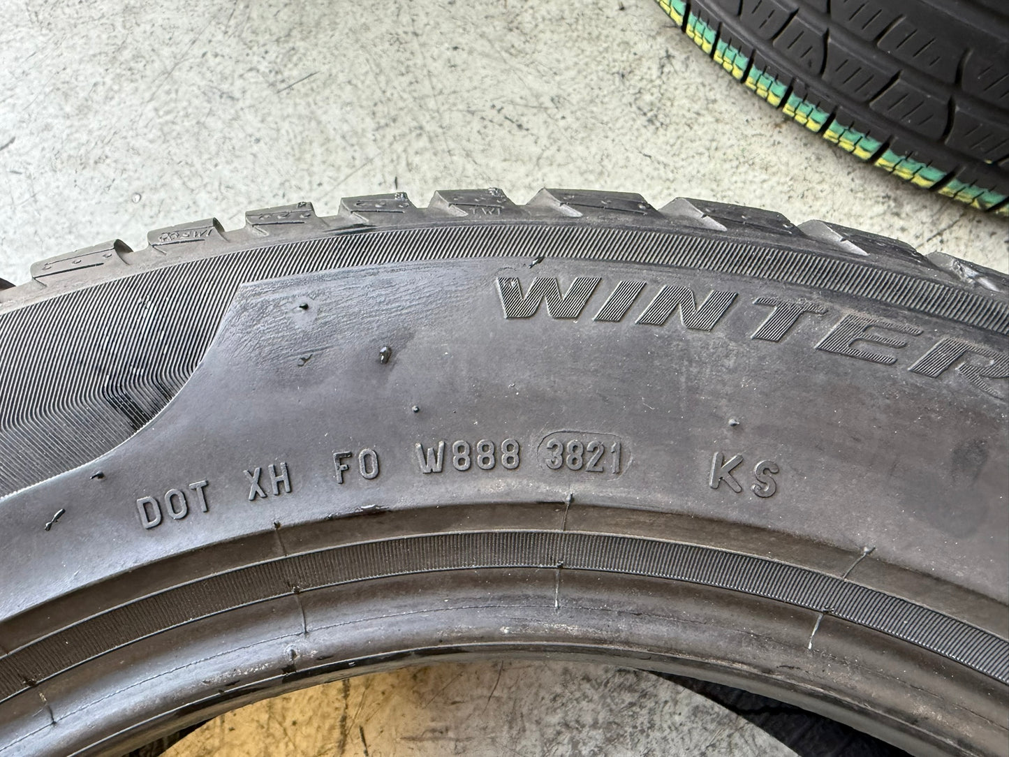 Usato: 4 Gomme 205/60R16 96H XL Pirelli Invernali 80% residui