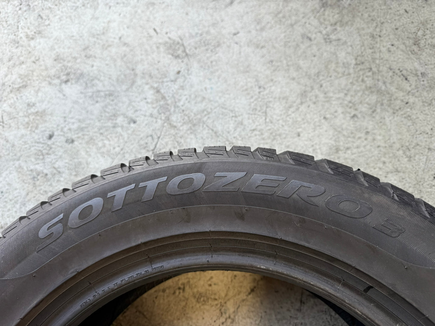 Usato: 4 Gomme 205/60R16 96H XL Pirelli Invernali 80% residui
