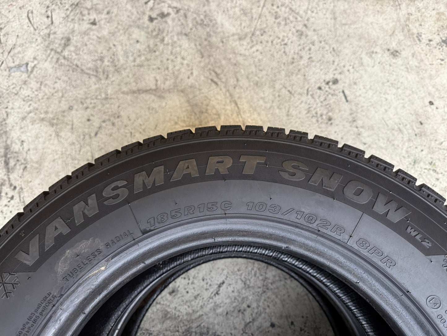Usato: 6 Gomme 185R15C 103/102R Maxxis Invernali 90% residui