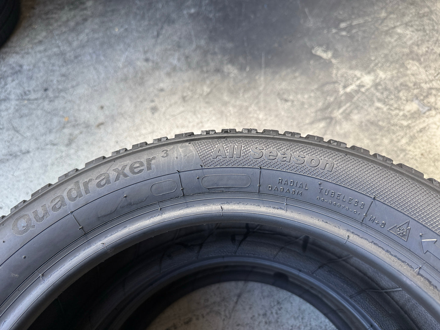Usato: 2 Pneumatici Kleber Quadraxer 3 195/55R16 87V 4 Stagioni 90% Residui