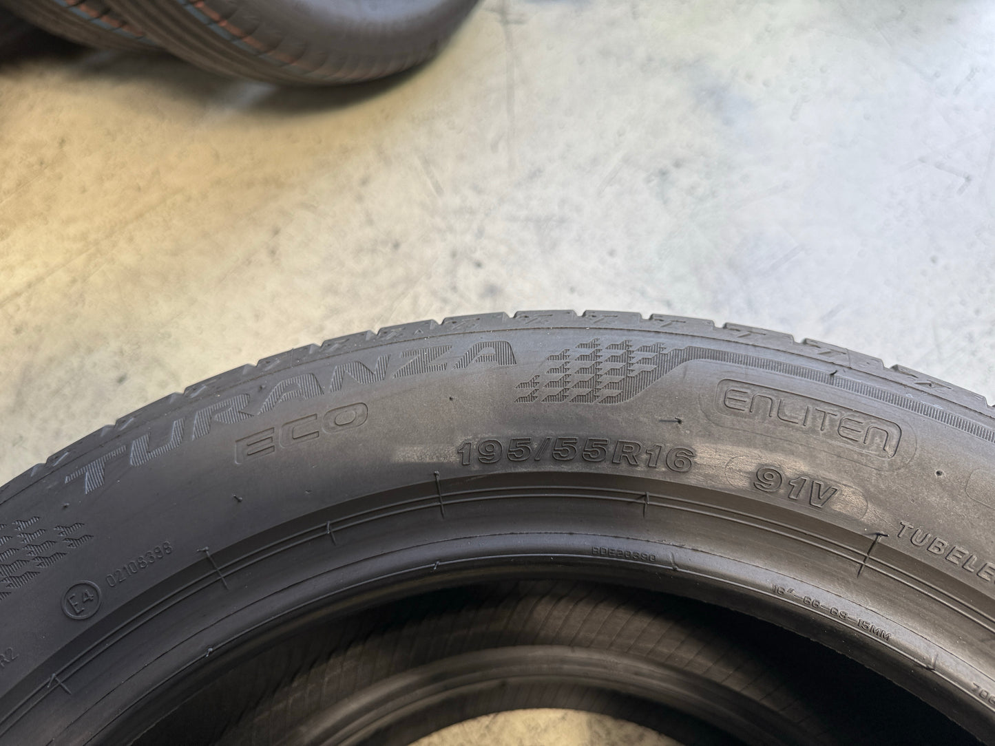 Usato: 2 Pneumatici Bridgestone Turanza Eco Enliten 195/55R16 91V XL Estivi 90% Residui