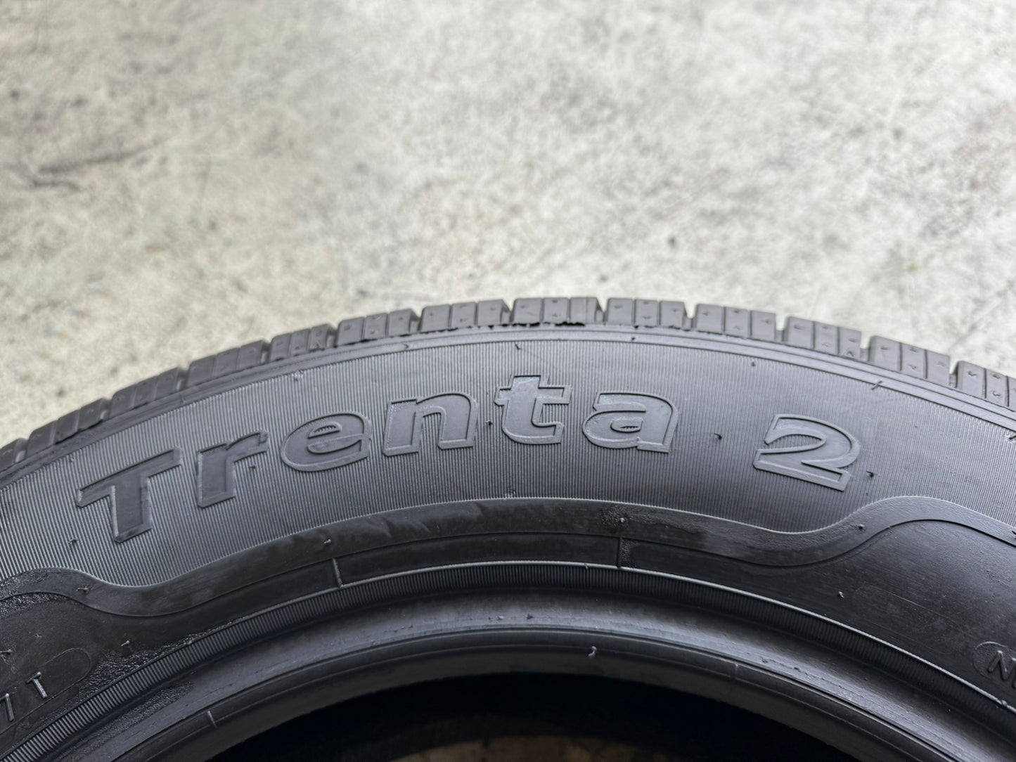 Usato: 4 Gomme 215/65R16 C 109/107T Sava estive 85% residui