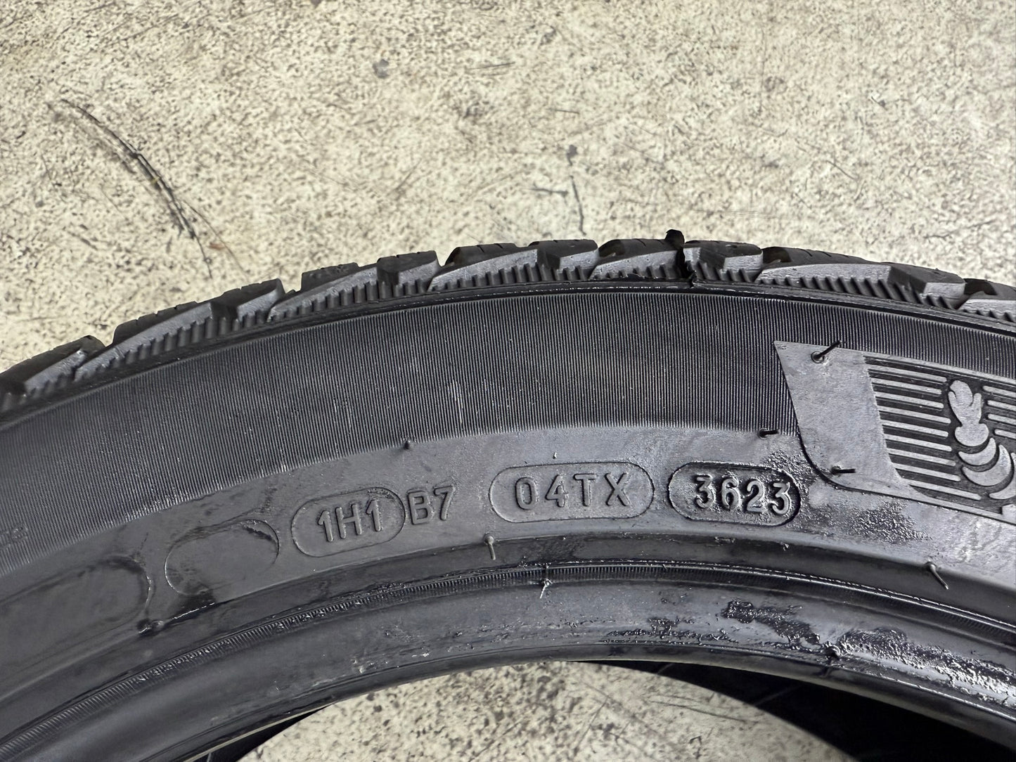 Usato: 4 Gomme 245/45R18 100V XL Michelin invernali 95% residui
