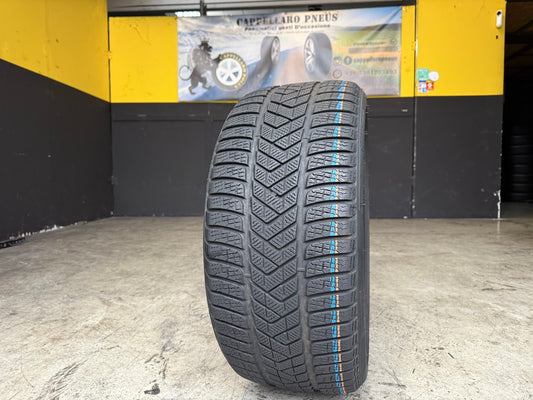 Usato: 1 Gomma 275/35R21 103V Pirelli Invernale 85% residui