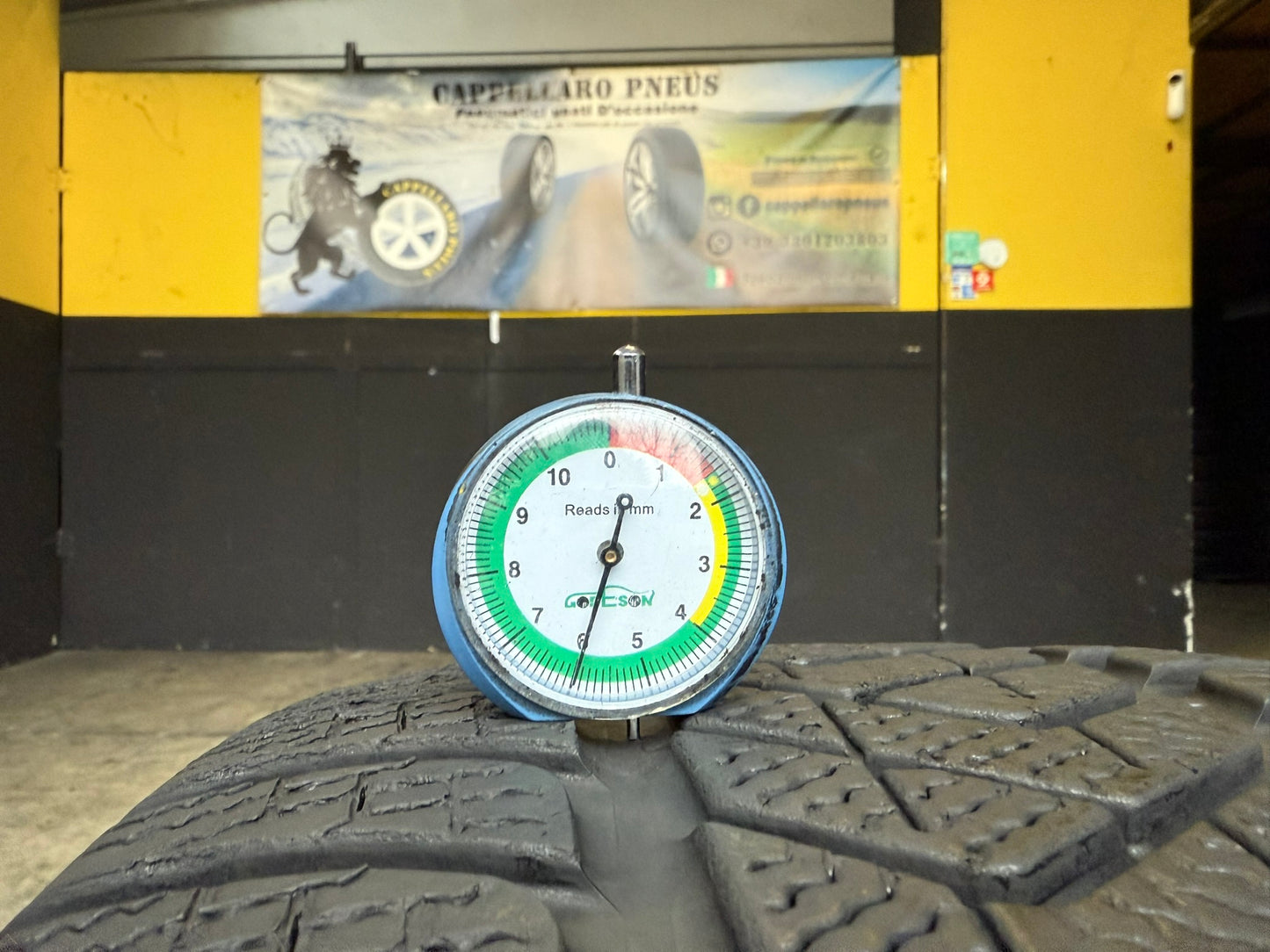 Usato: 1 Gomma 275/35R21 103V Pirelli Invernale 85% residui