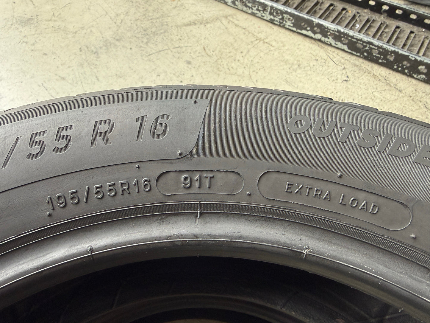 Usato: 2 Pneumatici Michelin Primacy 4 195/55R16 91T XL Estivi 90% Residui