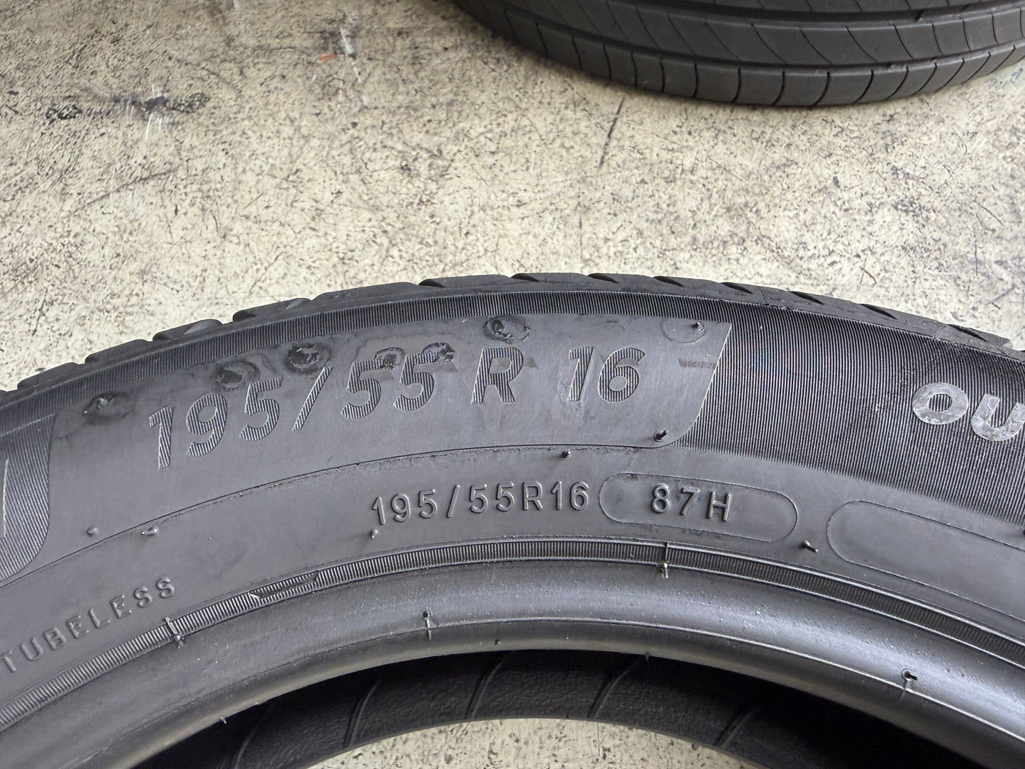 Usato: 4 Pneumatici Michelin Primacy 4 / e.Primacy 195/55R16 87H Estivi 80% Residui DOT 2023/2024
