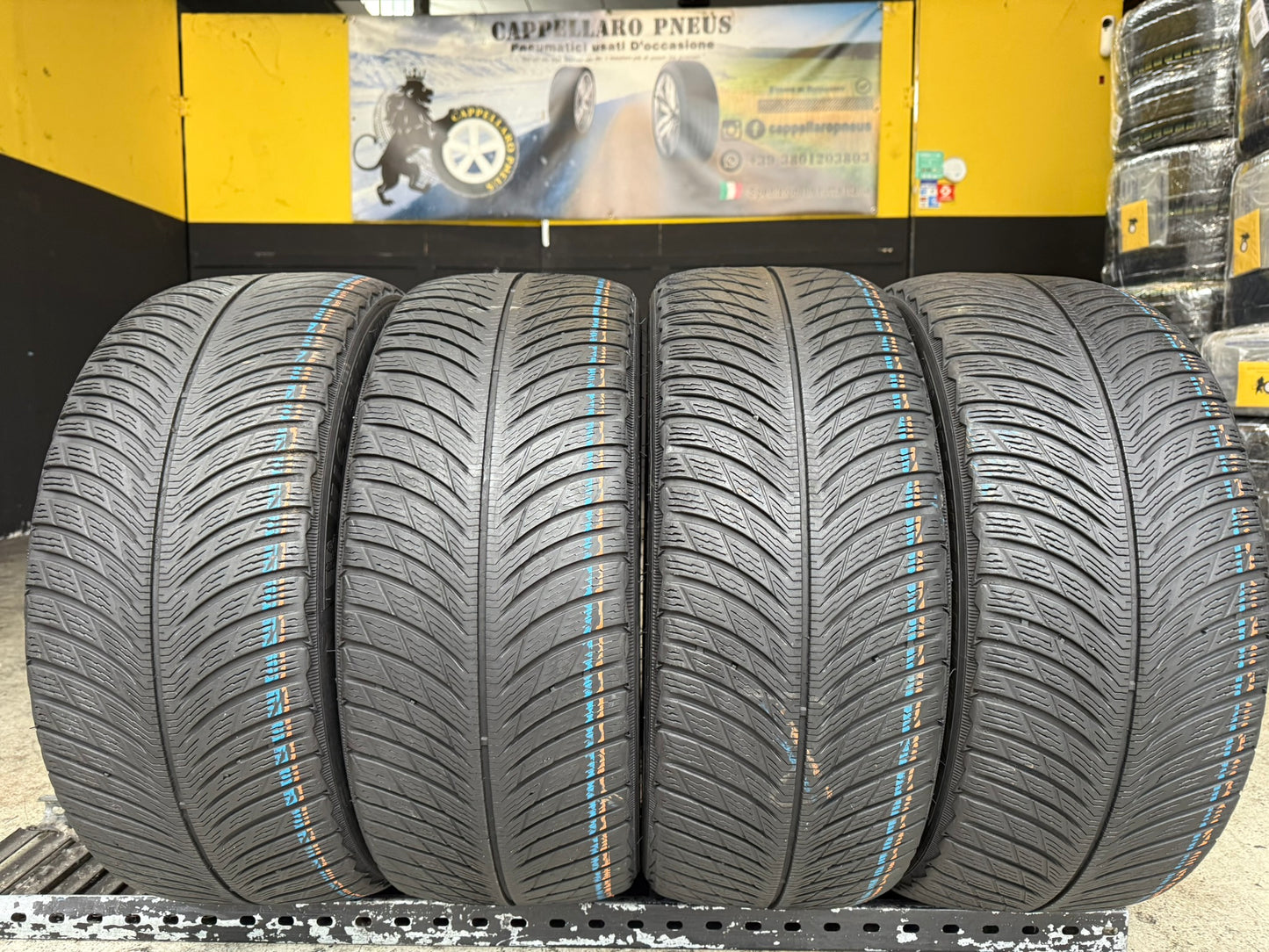 Usato: 4 Gomme 225/40R18 92W XL Michelin Invernali 80% residui