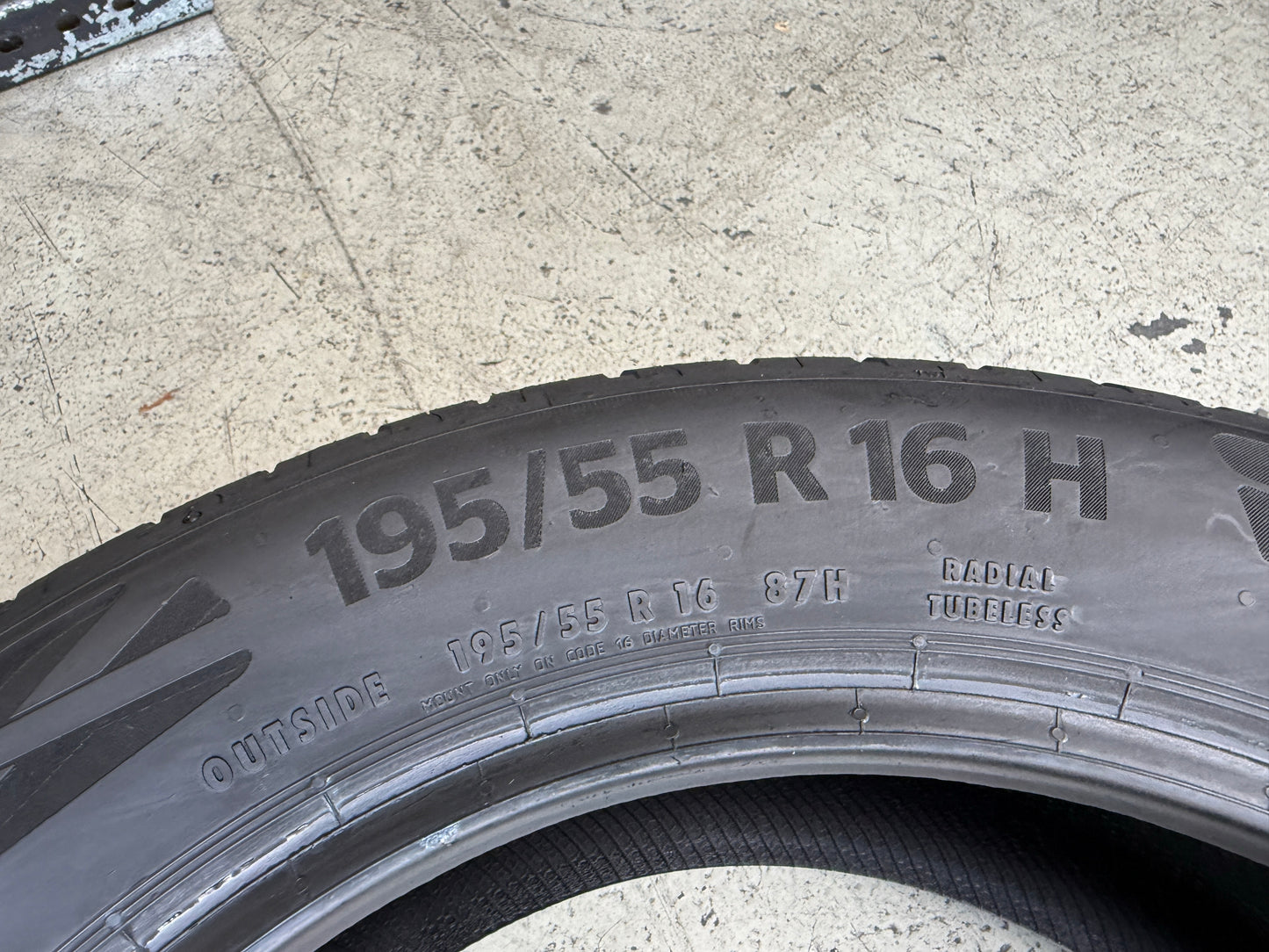 Usato: 4 Pneumatici Continental EcoContact 6 195/55R16 87H EVc Estivi 90% Residui DOT 2024
