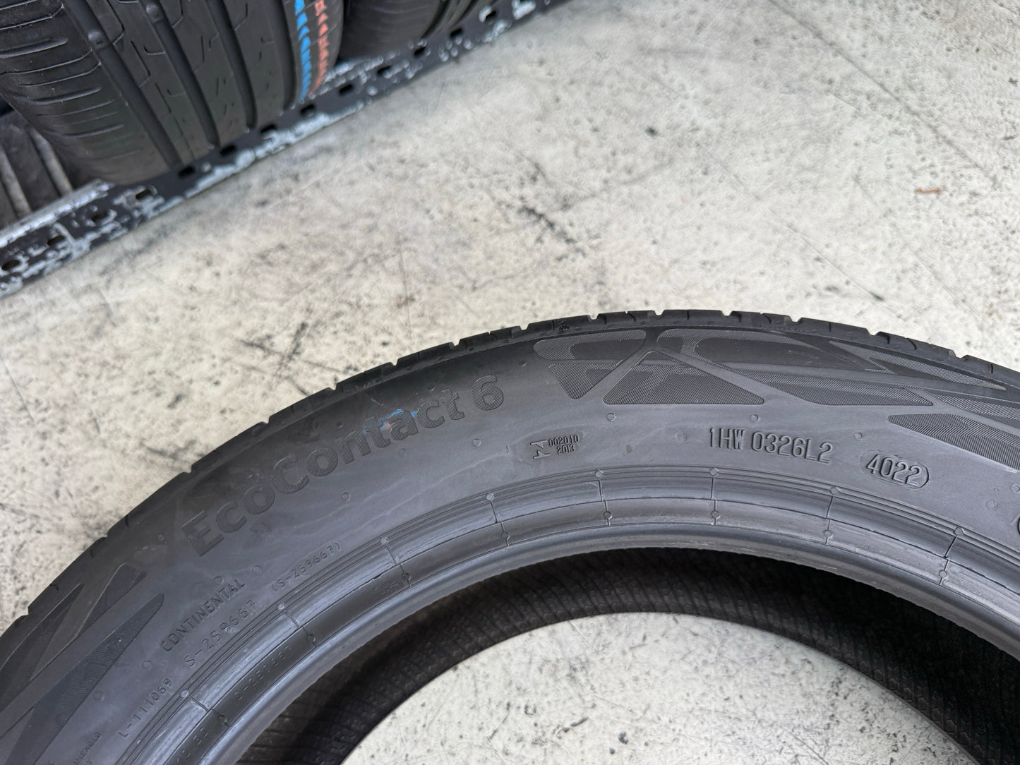 Usato: 4 Pneumatici Continental EcoContact 6 195/55R16 87V EVc Estivi 90% Residui