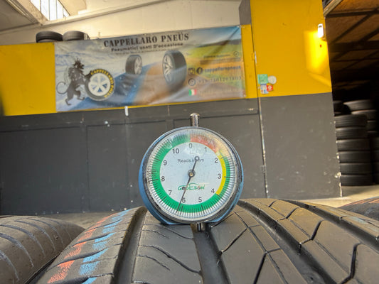 Usato: 4 Pneumatici Continental UltraContact 195/55R16 91V XL FR EVc Estivi 90% Residui DOT 2025