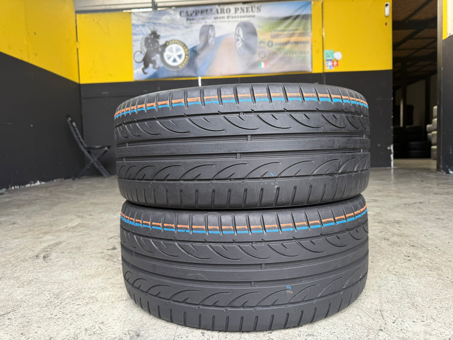 Usato: 2 Gomme 225/35R19 88Y XL Hankook Estive 75% residui