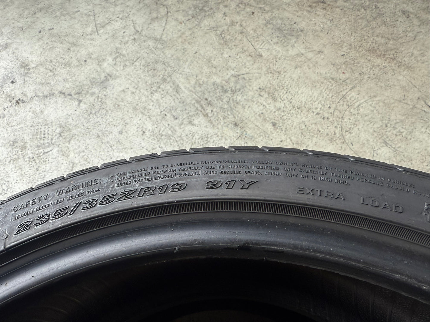 Usato: 2 Gomme 235/35R19 91Y XL Nexen Estiva 80% residui