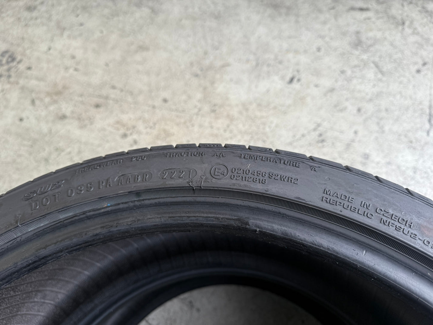 Usato: 2 Gomme 235/35R19 91Y XL Nexen Estiva 80% residui