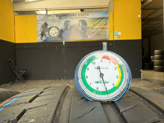 Usato: 4 Gomme 225/55R19 99V Continental Estive 80% residui