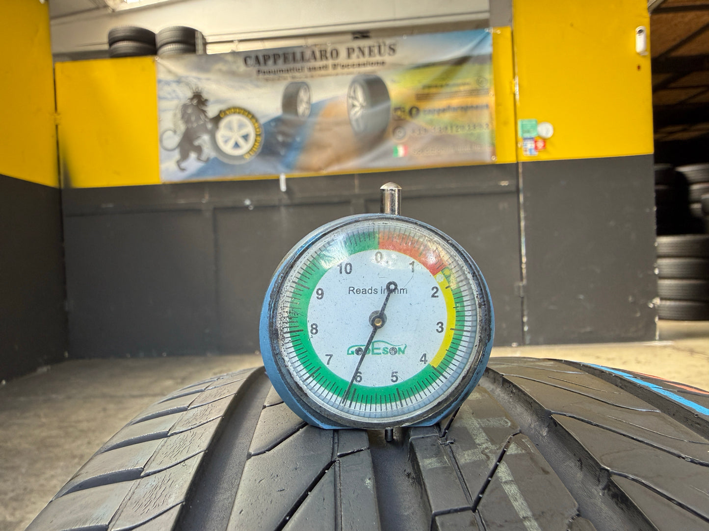 Usato: 2 Pneumatici Continental UltraContact 205/55R16 91W FR EVc Estivi 90% Residui