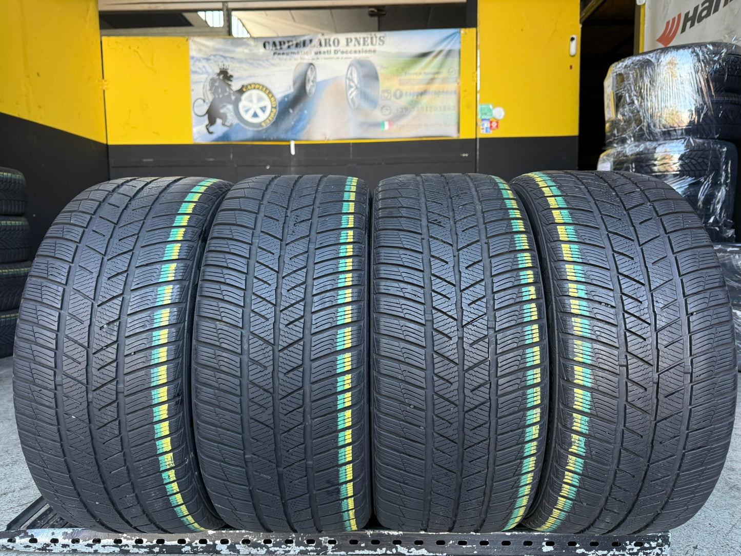 Usato: 4 Gomme 245/40R18 97V XL Barum Invernali 80% residui