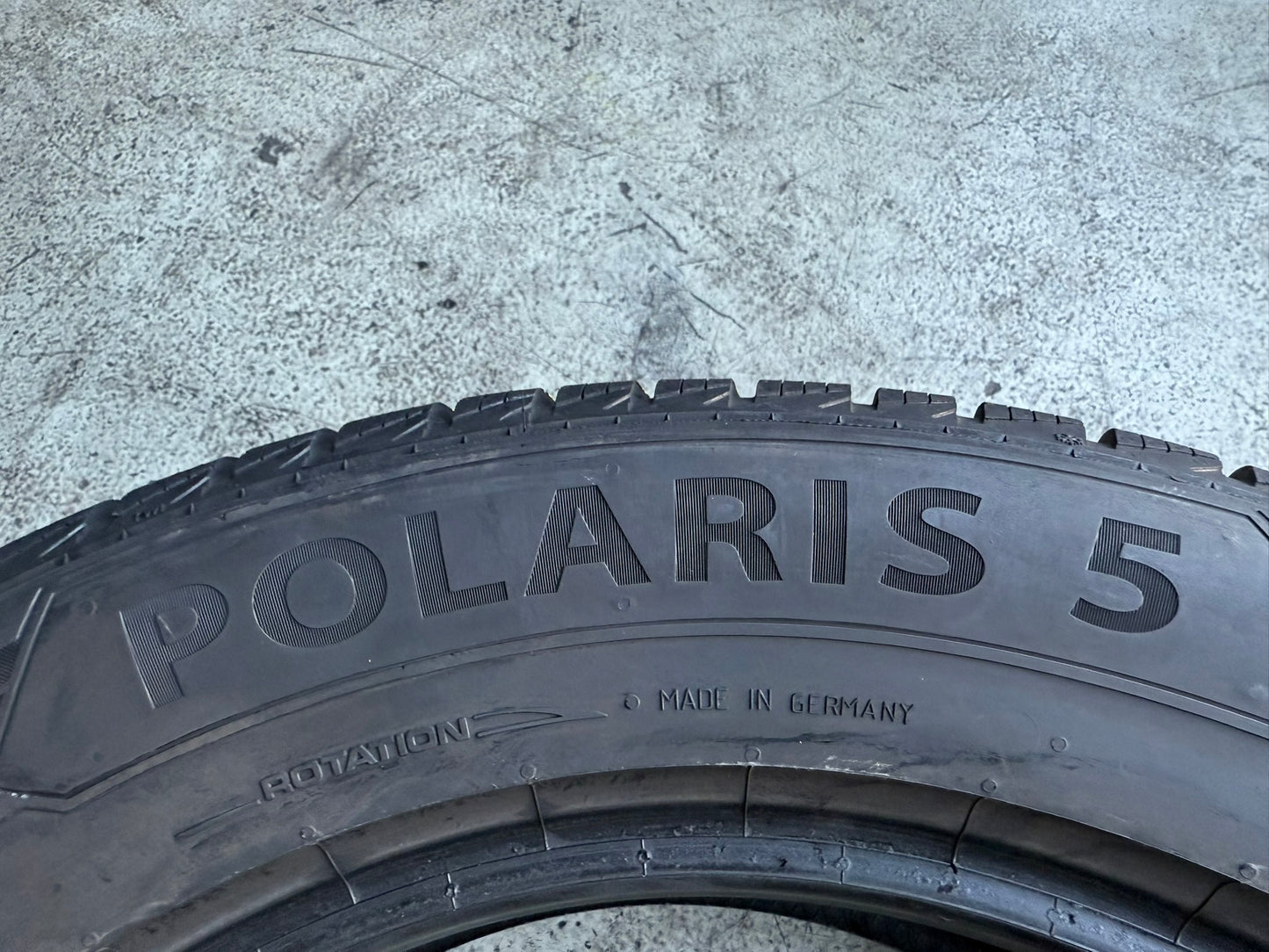 Usato: 4 Gomme 225/60R17 103V XL Barum Invernali 85% residui