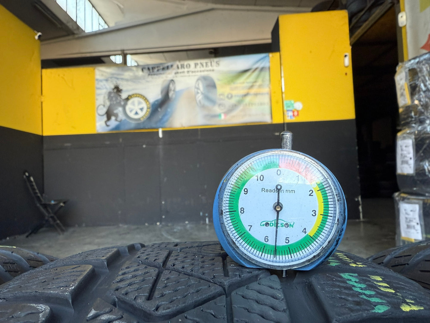 Usato: 4 Gomme 225/45R18 95V XL e 255/40R18 99V XL Pirelli Invernali 85/80% residui