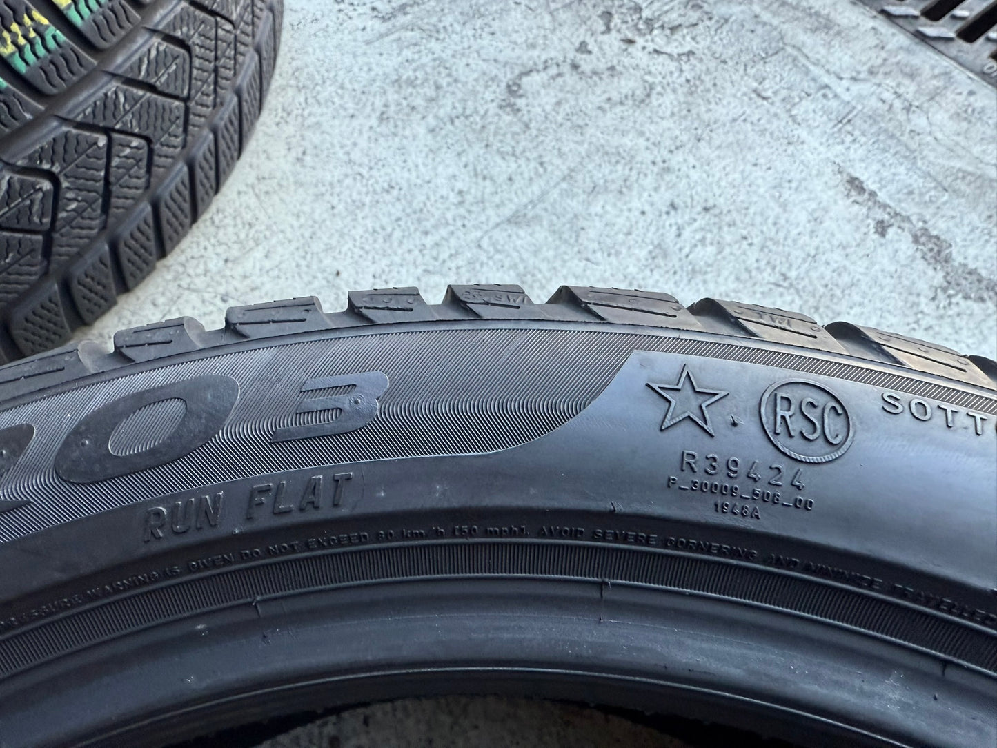 Usato: 4 Gomme 225/45R18 95V XL e 255/40R18 99V XL Pirelli Invernali 85/80% residui