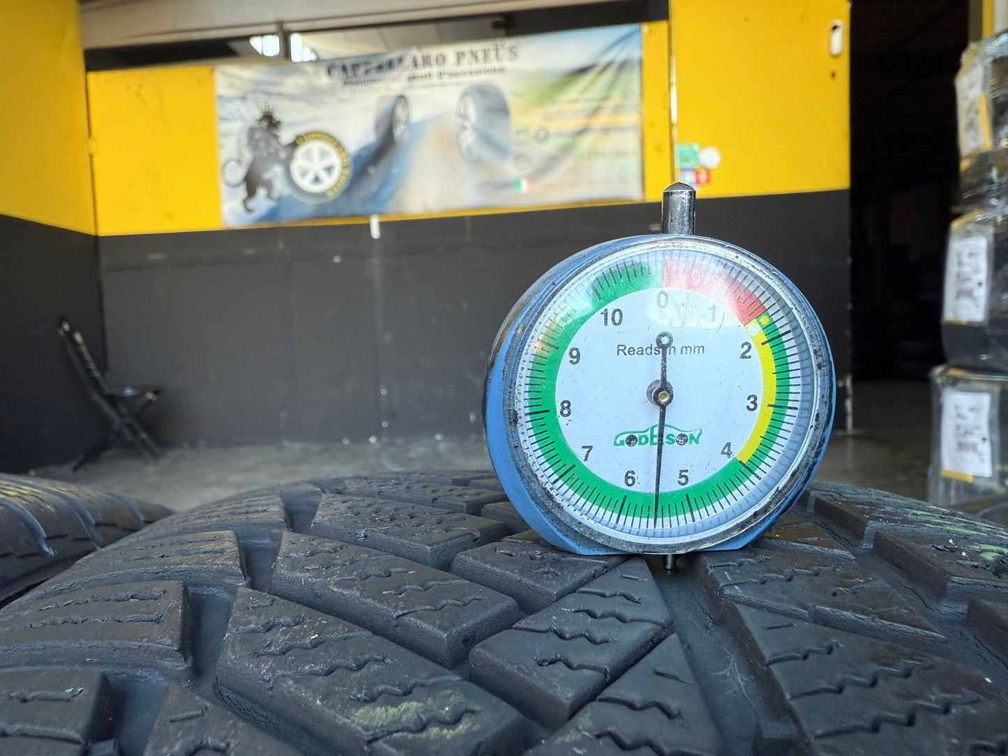 Usato: 4 Gomme 225/45R18 95H XL RFT Continental Invernale 95%–85% residui