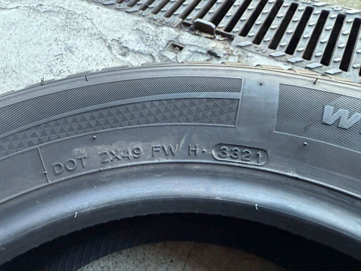 Usato: 4 Gomme 195/60R16 89H Hankook Invernale 85% residui