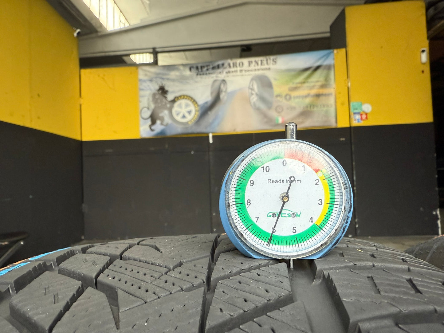 Usato: 4 Gomme 275/50R20 113H XL Roadmarch Invernali 80% residui