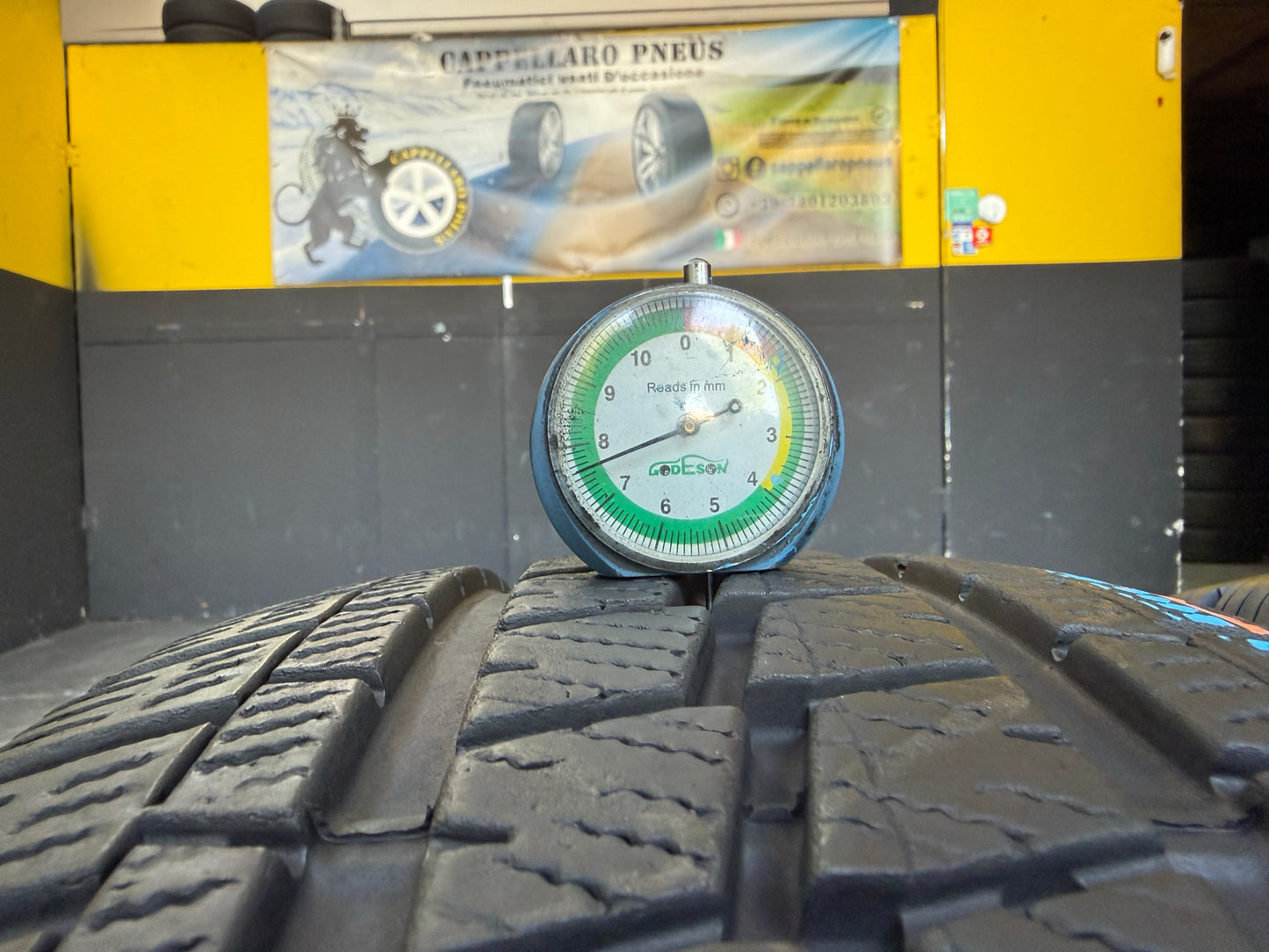 Usato: 4 Pneumatici Falken Euroall Season VAN11 225/60R16C 105/103T 4 Stagioni 90-95% Residui