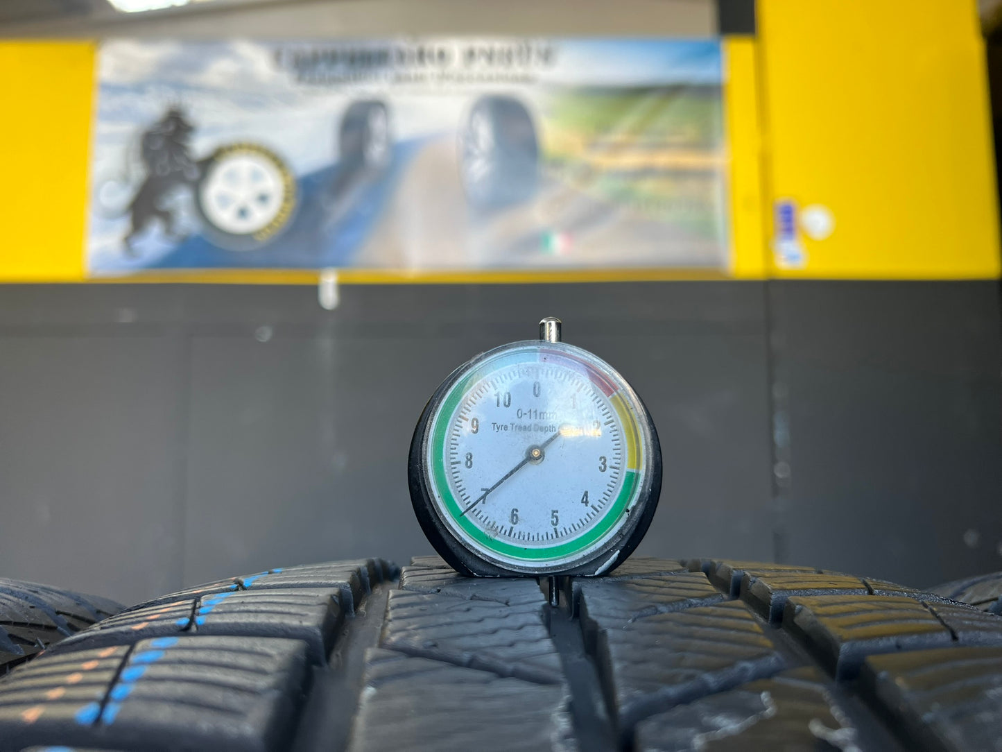 Usato: 4 Gomme 225/45R18 95V Barum invernali 90% residui