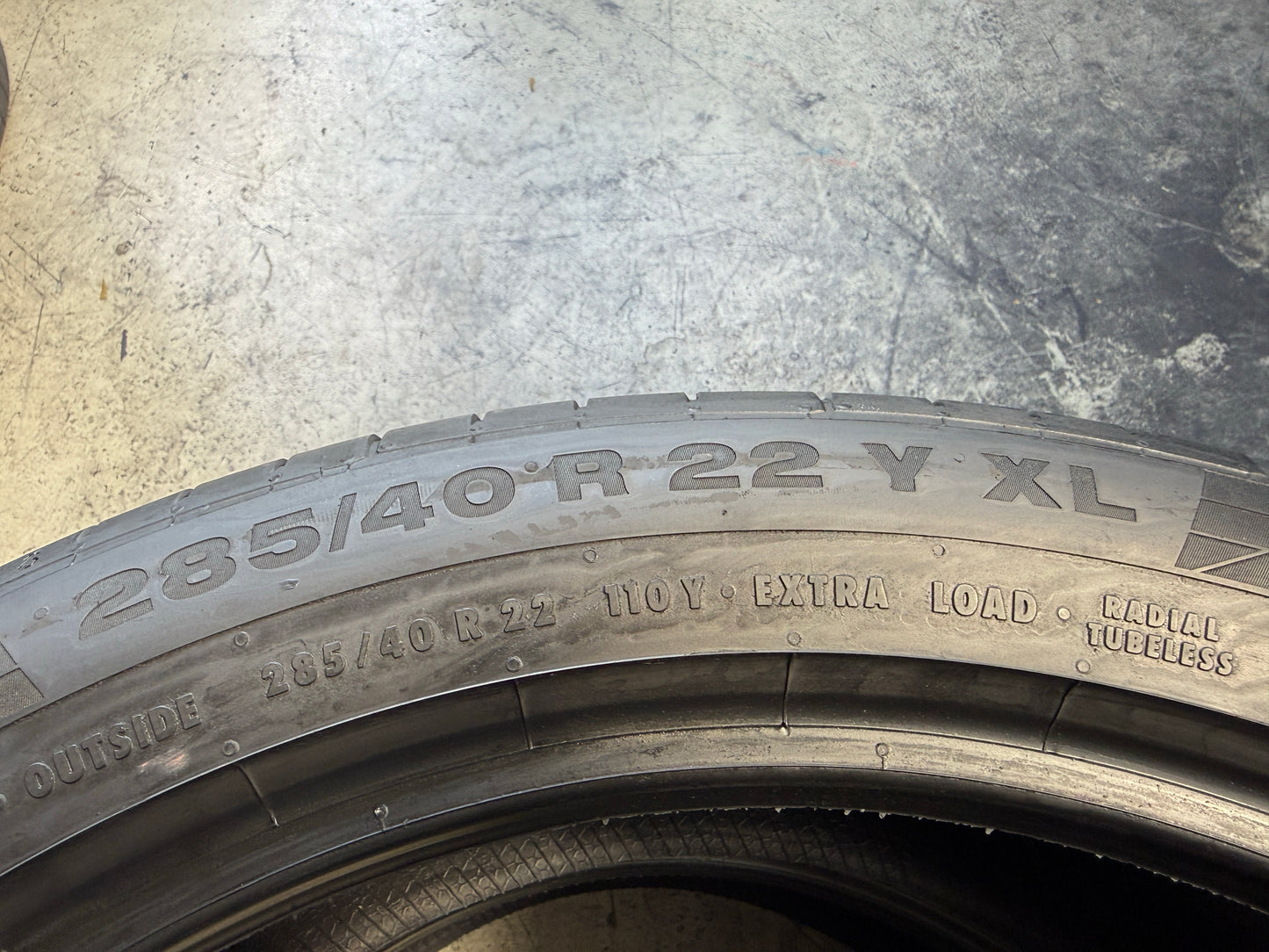 Usato: 2 Pneumatici Continental ContiSportContact 5 285/40R22 110Y XL ContiSeal * Estivi 85% Residui