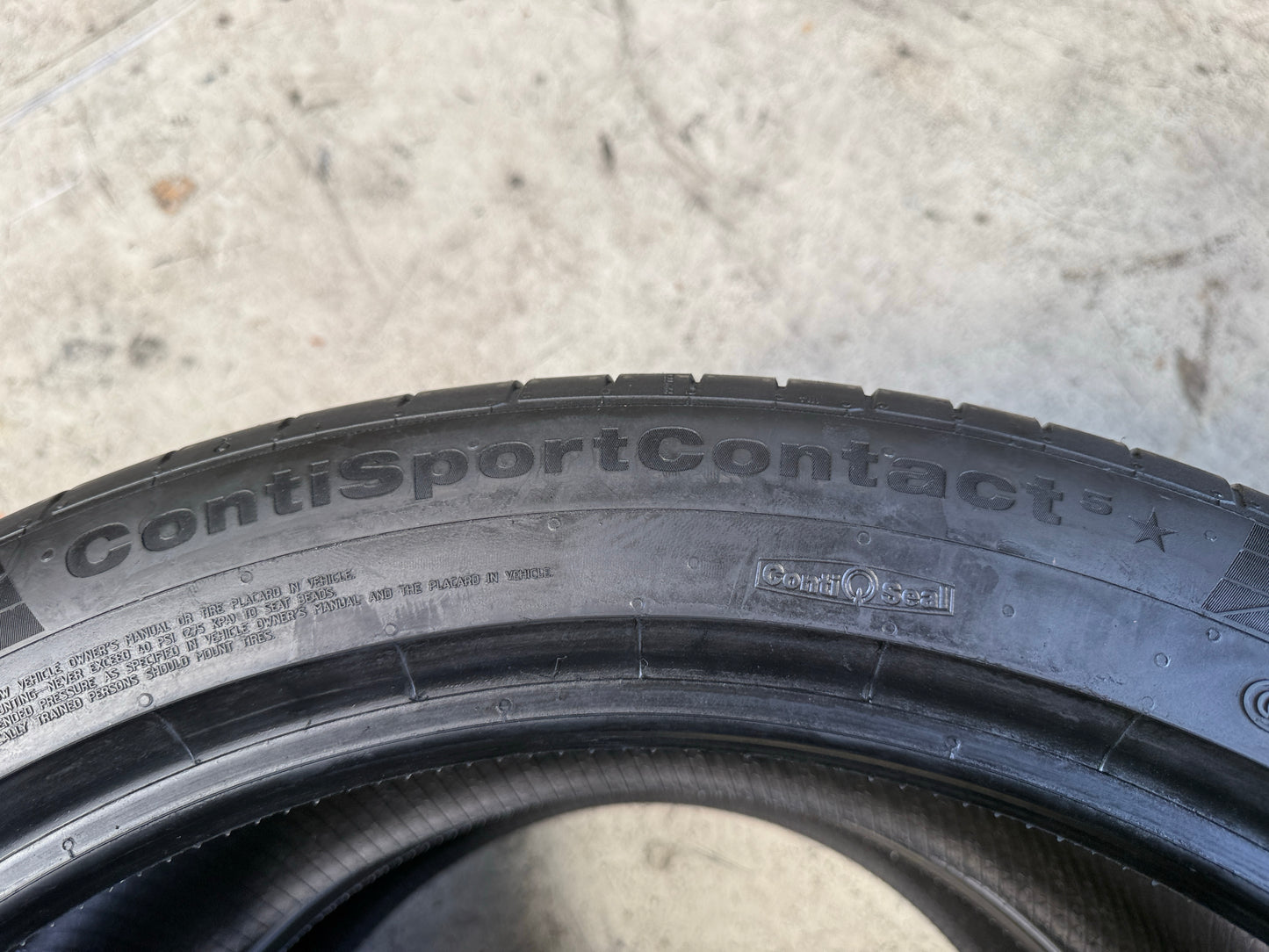 Usato: 2 Pneumatici Continental ContiSportContact 5 285/40R22 110Y XL ContiSeal * Estivi 85% Residui