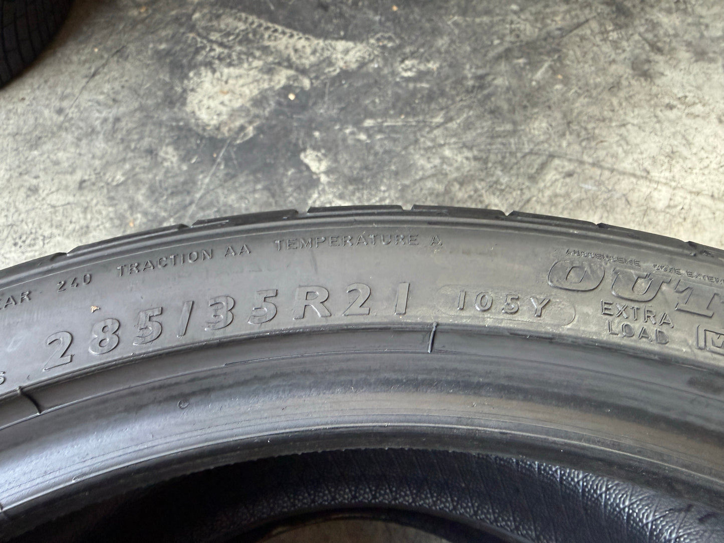 Usato: 2 Pneumatici Dunlop SP Sport Maxx GT 285/35R21 105Y XL * MFS Run Flat Estivi 90% Residui