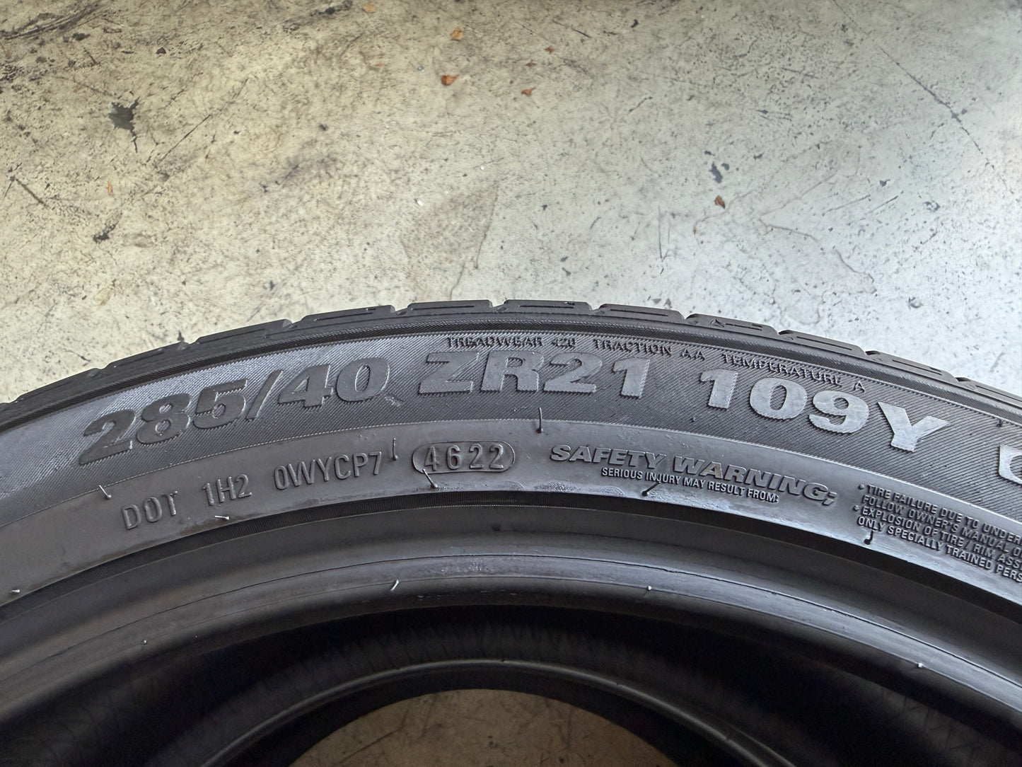 Usato: 2 Pneumatici Kumho Ecsta PS71 SUV 285/40R21 109Y XL Estivi 80% Residui