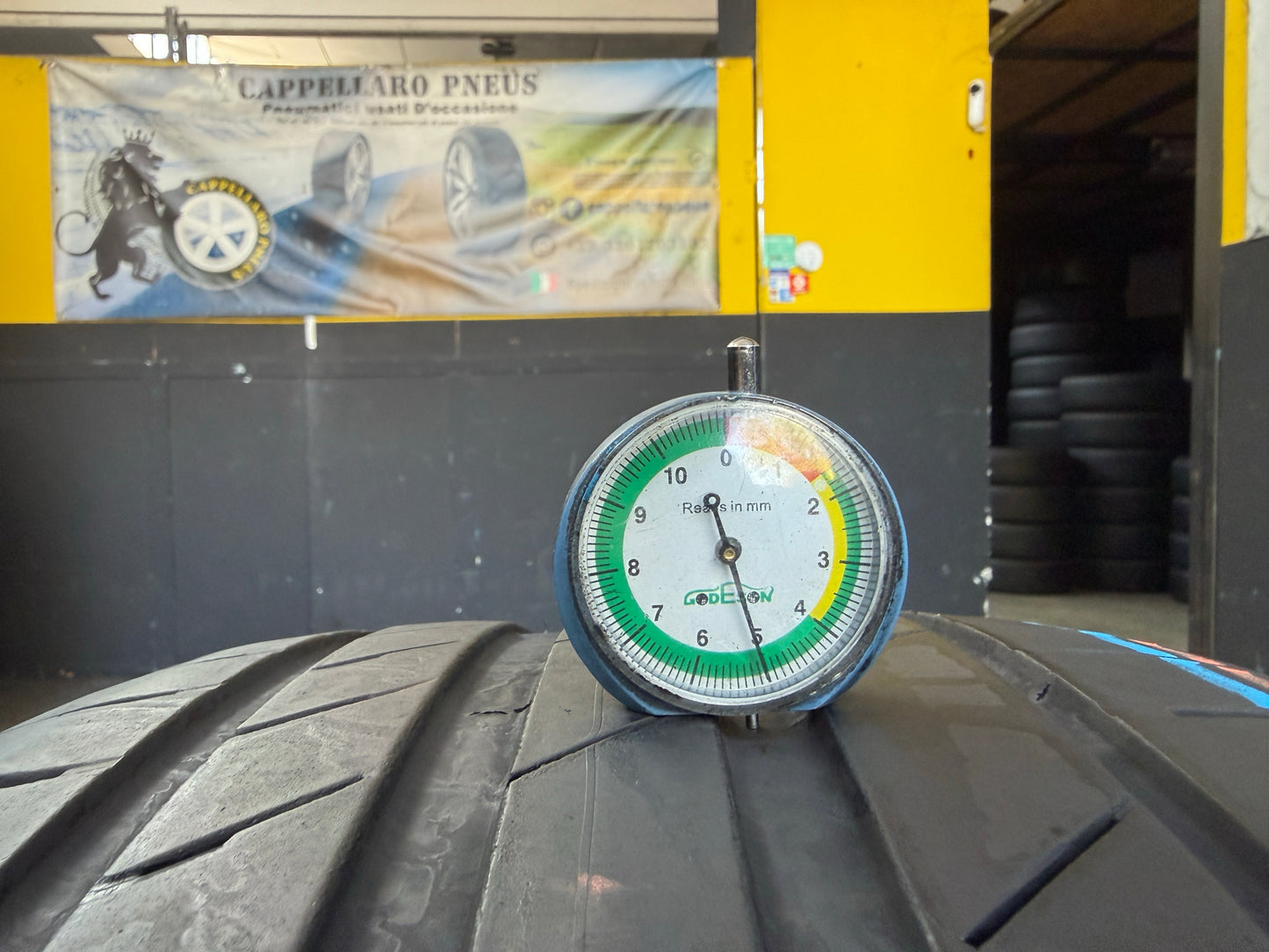 Usato: 2 Pneumatici Kumho Ecsta PS71 SUV 285/40R21 109Y XL Estivi 80% Residui