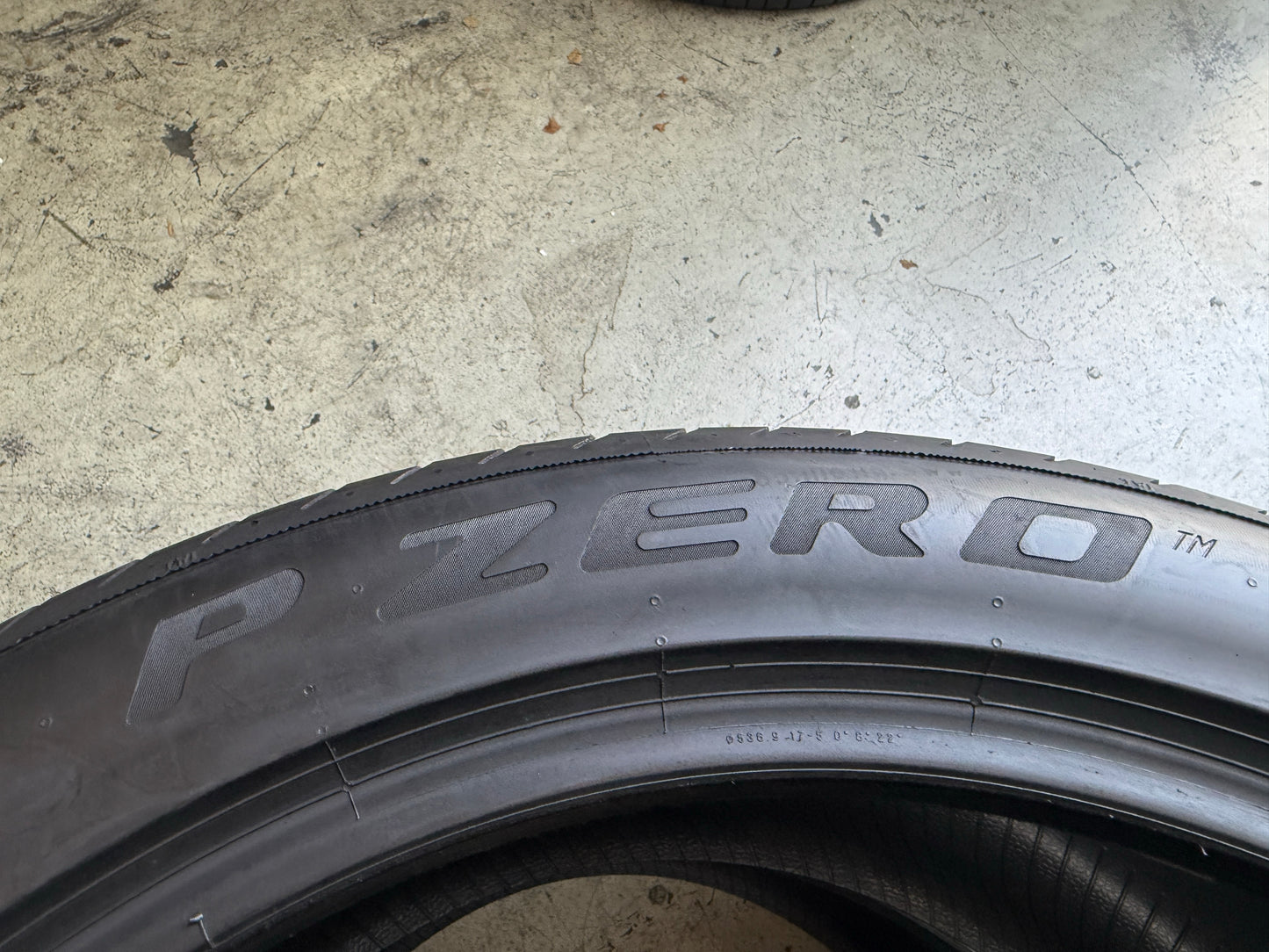 Usato: 2 Pneumatici Pirelli P Zero 315/35R21 (111Y) XL N0 Estivi 90% Residui