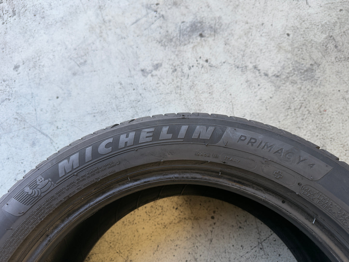 Usato: 4 Gomme 225/50R17 98Y XL Michelin Estive 85% residui