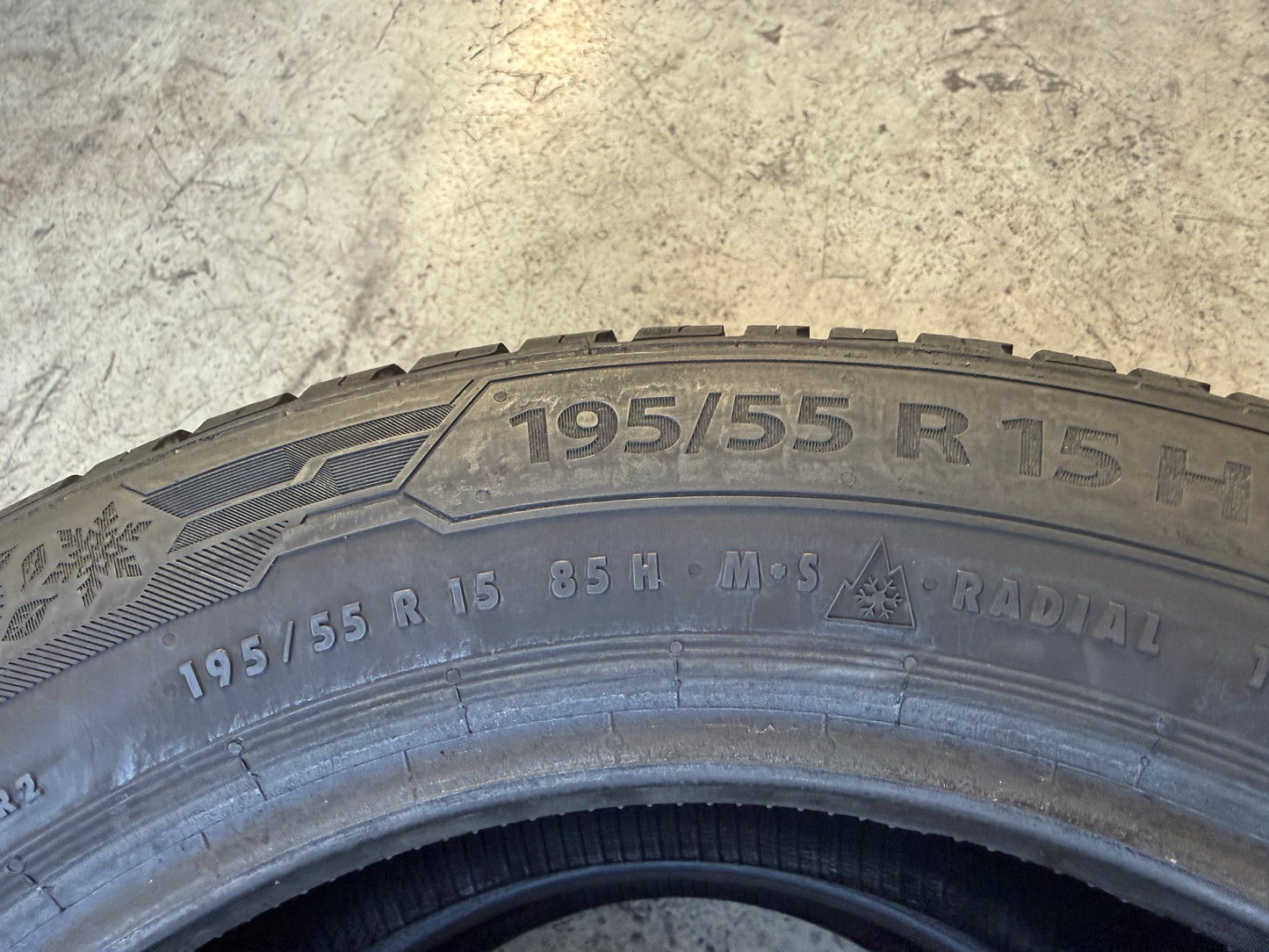 Usato: 2 Gomme 195/55R15 85H Barum 4 Stagioni 90% residui