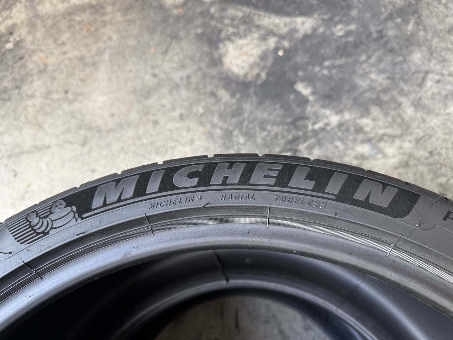 Usato: 2 Pneumatici Michelin Pilot Sport 4S 325/30ZR21 108Y XL FSL ND0 Porsche Estivi 97% Residui