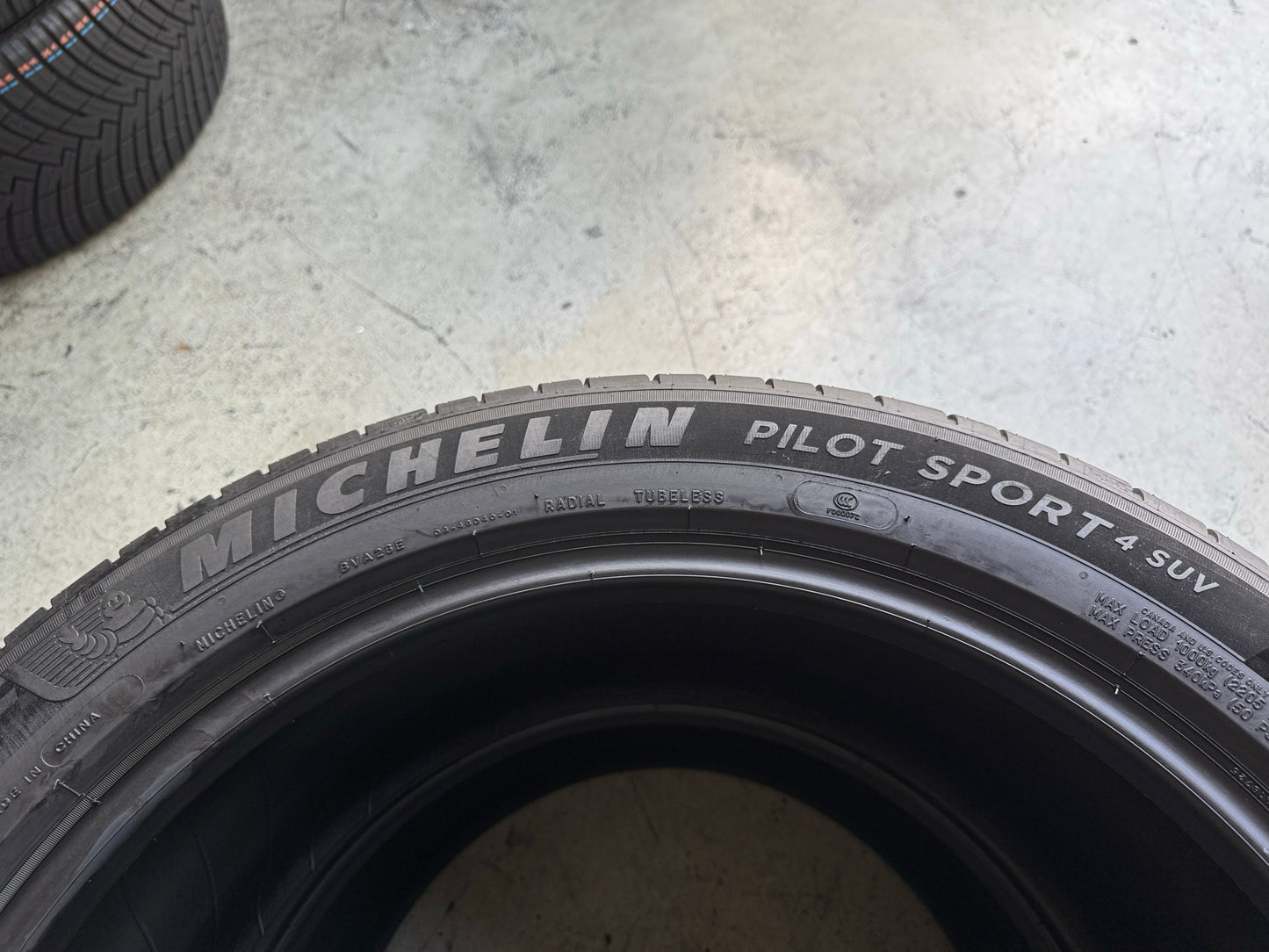 Usato: 2 Pneumatici Michelin Pilot Sport 4 SUV 265/45R21 108W XL Estivi 85% Residui